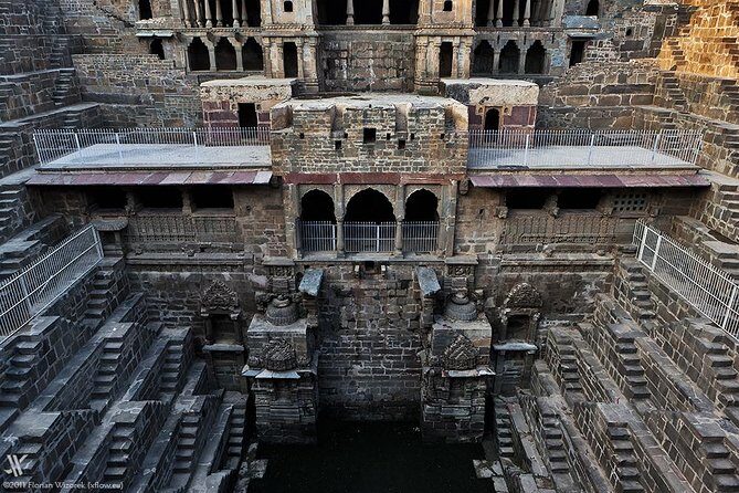 Abhaneri & Bhangarh Day Trip – Car, Guide, Lunch & Monkey Temple - What the Timing Feels Like on the Ground