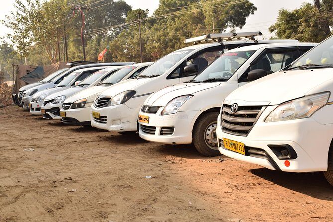 Affordable Bangalore Airport Transfer - Entering Bangalore via Kempegowda Airport: Find Your Driver Fast
