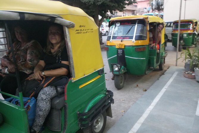Agra: 6 Hour Tuk-Tuk / Rickshaw Tour - Pickup that saves your morning (hotel or train)