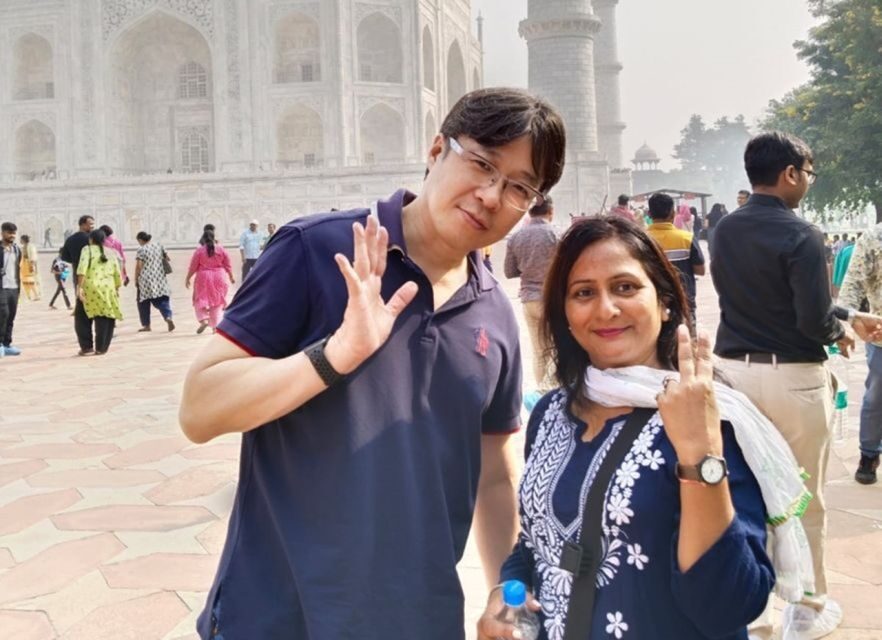 Agra: Agra Fort Entry Tickets with Licensed Guide - Key highlights to watch for