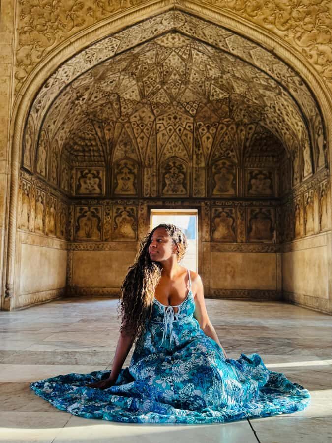 Agra: Agra fort express entry tickets - Inside Agra Fort: What to Look For as You Walk the Mughal Spaces