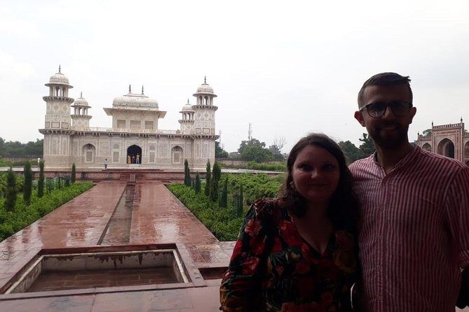 Agra Chaupaati Food Trail from Delhi - The Morning Drive: Pickup at 7:00 and a Calm Start