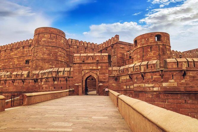 Agra City Tour - Baby Taj (Itimad-ud-Daulah): the calmer stop with sharp details