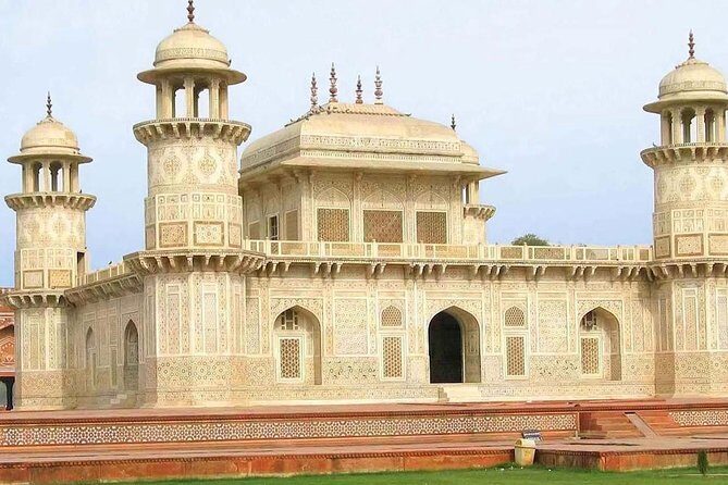 Agra City Tour by Private Car (Taj Mahal & Agra Fort) - Agra Fort: The Pearl Mosque and Jahangir Mahal Details You’ll Actually Notice