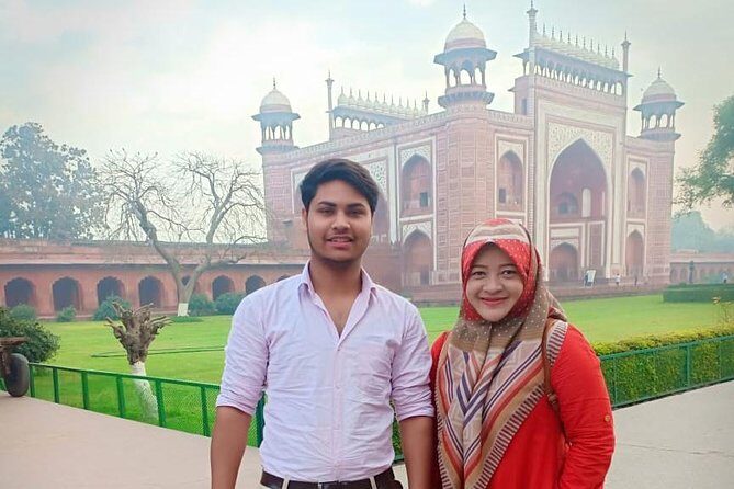 Agra City Tour by Private Car (Taj Mahal & Agra Fort) - Lunch Between Monuments: Buffet Style and Vegetarian Options