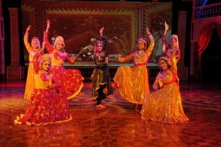 Agra Evening Tour with Sunset view Taj Mahal - Should you book this sunset-view Taj Mahal tour?