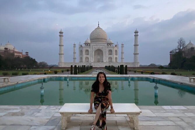 Agra: Fast-Track Taj Mahal Entry Ticket + Optional Guided Tour - The Service Quality Angle: Chand, Dilip, Daksh, Faraz