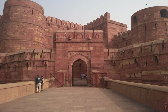 Agra Full Day City Tour with Walking Tour at Spice Market - 6:00 AM Meet Time and a Smooth Start in Agra