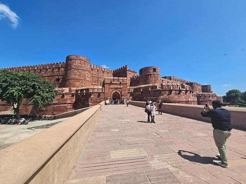 Agra: Guided City Tour Taj Mahal Agra Fort & Baby Taj by Car - Agra Fort: sandstone walls, marble palaces, and better contrast