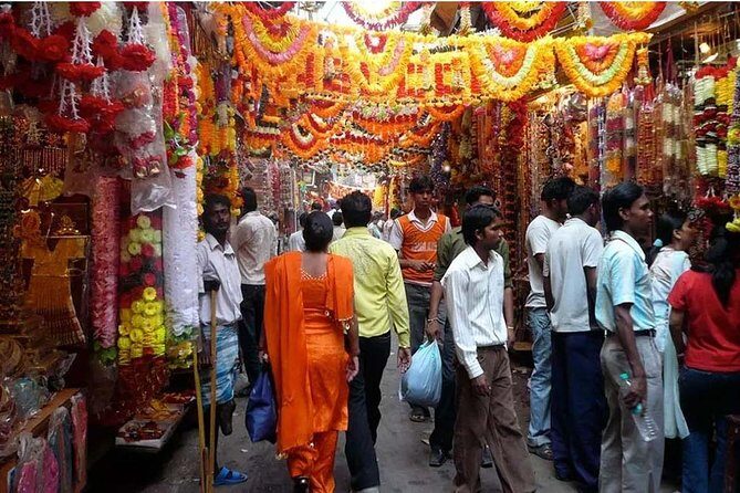 Agra Heritage & Cultural Walk - Timing in Agra: Summer Evenings vs Winter Evenings