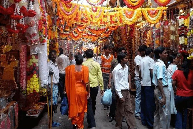 Agra Heritage Walk with Food Tour - Private tour energy and why the guide matters