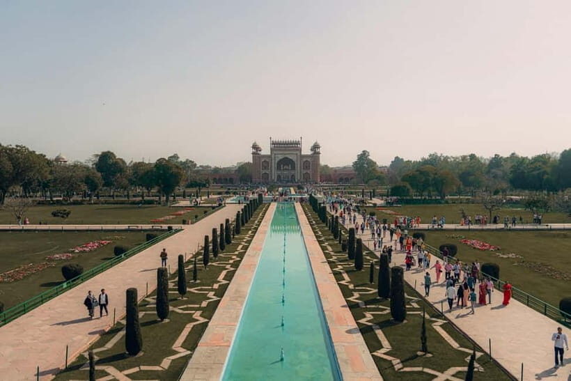 Agra: Private Sightseeing Half-Day Tour with Guide by Car - Price and value: what $13 per person really buys