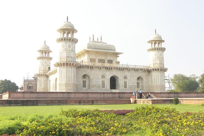 Agra Sightseeing Tour - Lunch, drinks, and timing: the stuff that decides if the day feels easy