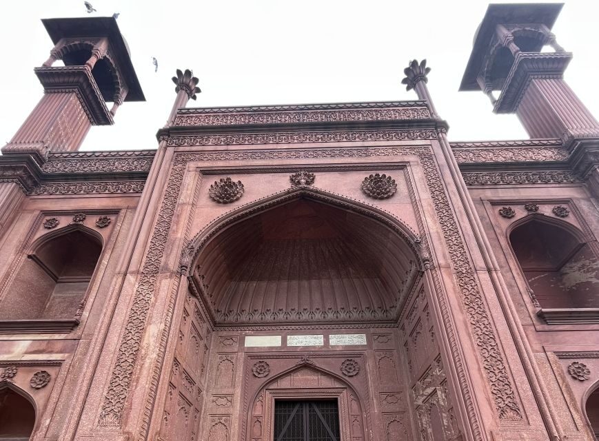 Agra: Skip-The-Line Taj Mahal & Agra Private Tour By Car - Agra Fort: the Mughal world behind the walls