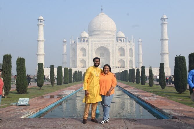 Agra: Skip-the-Line Taj Mahal and Agra Fort Tour - All Inclusive - Entering the Taj Mahal Without Queue Pressure