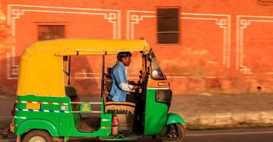 Agra: Skip The Line Taj Mahal Tour With Optional Tuk Tuk - Skip-the-line entry that actually saves your time