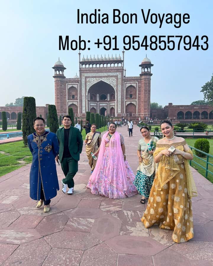 Agra : Skip the line tour for Taj Mahal, Agra fort - Makrana Marble and Mughal Design: How the Guide Makes It Click