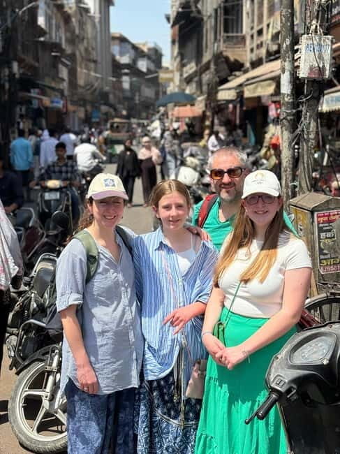 Agra: Street Food Walking Tour, Spice Market, & Tuk-tuk Ride - Old Agra in Two Hours: Street Food, Markets, and Tuk-Tuk Energy