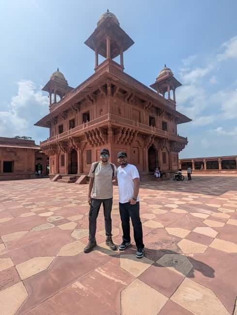 Agra: Taj Mahal, Agra Fort & Fatehpur Sikri Guided Tour - A 1-Day Agra Triple Hit: Taj Mahal, Agra Fort, Fatehpur Sikri