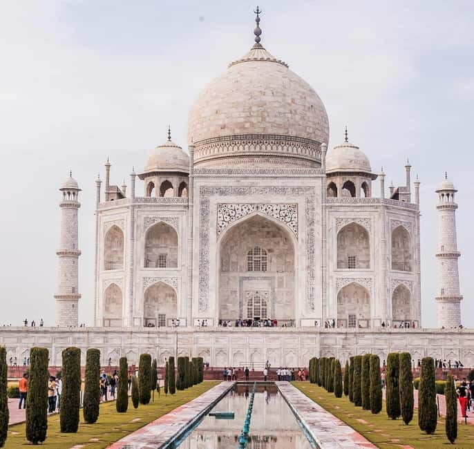 Agra: Taj Mahal Guided Tour with Photography & Rental Saree - Pricing and value: why $5 can still make sense