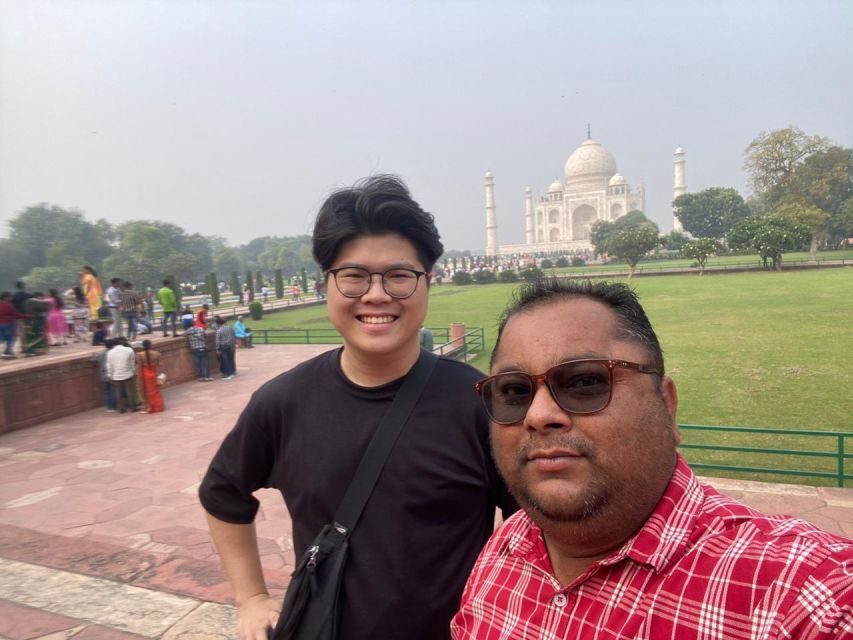 Agra : Taj Mahal & Mausoleum Tour With Skip-the-Line Entry - Finding the best angles: photography without turning it into a chore