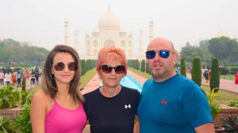 Agra: Taj Mahal Private Tour with Agra Fort & Fatehpur Sikri - Value check: is $15 per person a smart deal?