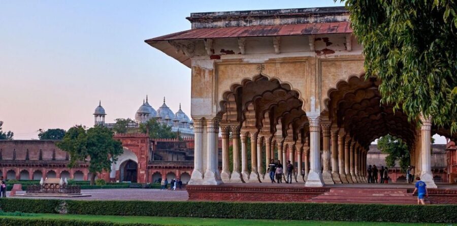 Agra: Taj Mahal Sunrise & Agra Fort Full Day City Tour - Jahangir Palace, Diwan-i-Aam, and Diwan-i-Khas in plain terms