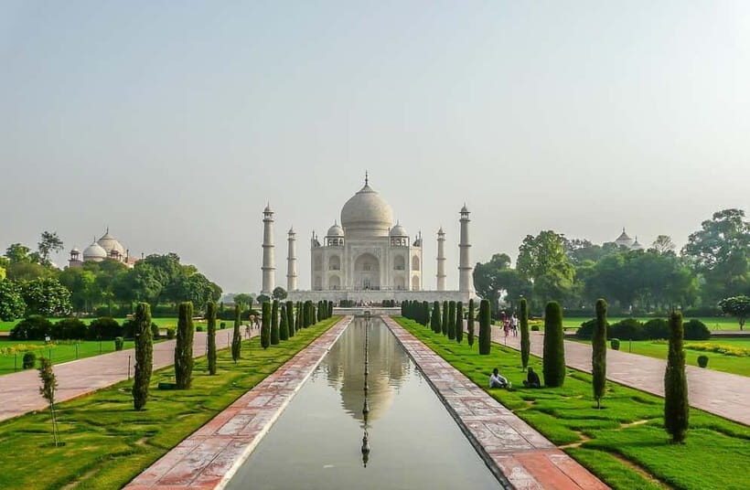 Agra: Taj Mahal Sunrise Tour with Elephant Sanctuary - Breakfast in Agra: Fuel Before the Fort Climb (and the Day’s Heat)