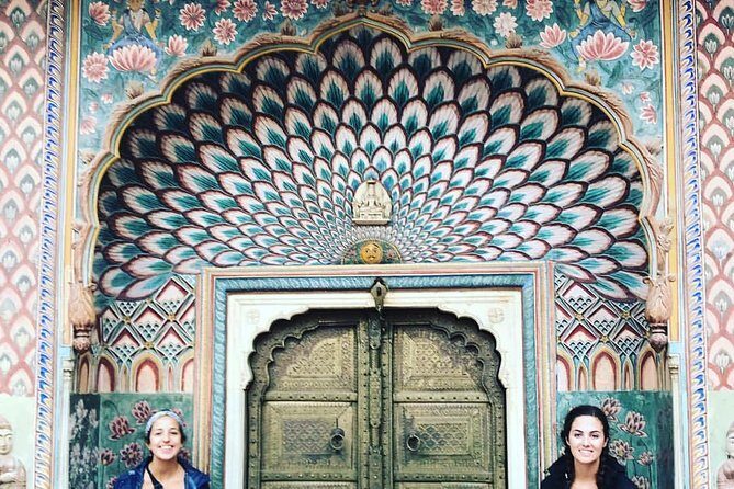 Agra Taj Mahal Tour and Jaipur Tour from Delhi in 2 days - Two Days, Realistic Pace: How This Loop Works