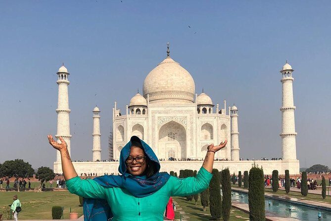 Agra Taj Mahal Tour by Gatimaan Express Train - The Gatimaan Express schedule that makes a Taj day possible