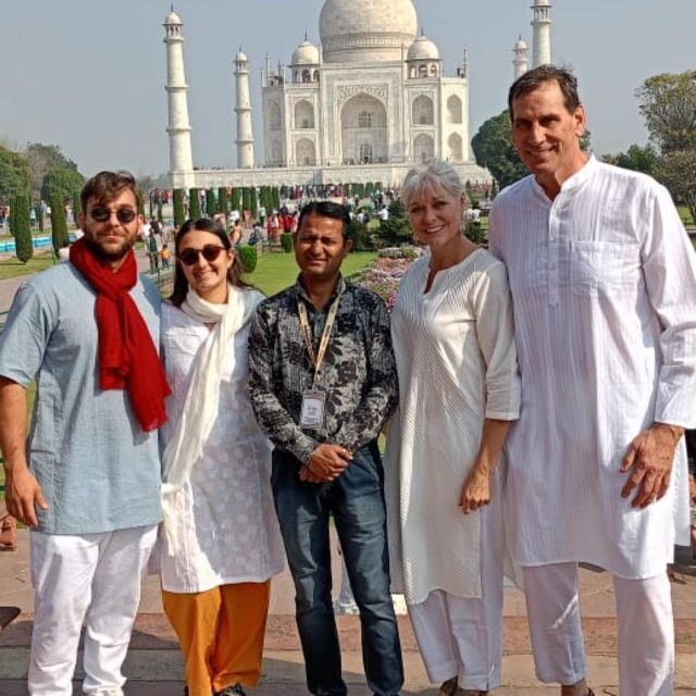 Agra : Taj Mahal tour with guide - Break Time, Shopping, and Getting Fed Where It Makes Sense