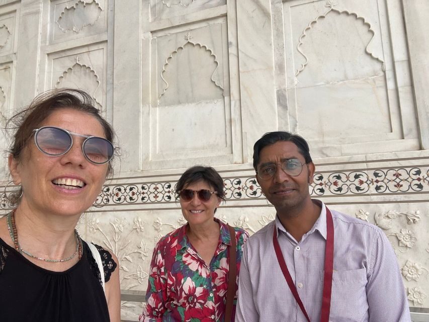 Agra: Tajmahal and Agra fort Entry tickets with Tour Guide - Skip-the-line tickets: what they do and what they do not