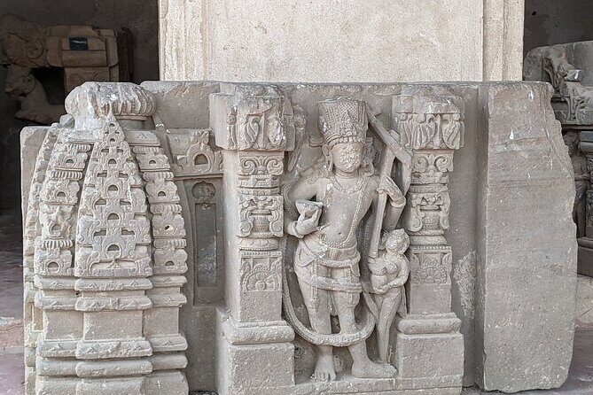 Agra To Jaipur Drop Via Fatehpur Sikri & Chand Baori, Step Well - Food, heat, and comfort tips that actually help