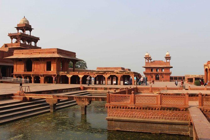 Agra To Jaipur Drop Via Fatehpur Sikri & Chand Baori, Step Well - Fatehpur Sikri: a guided monument circuit you can actually finish