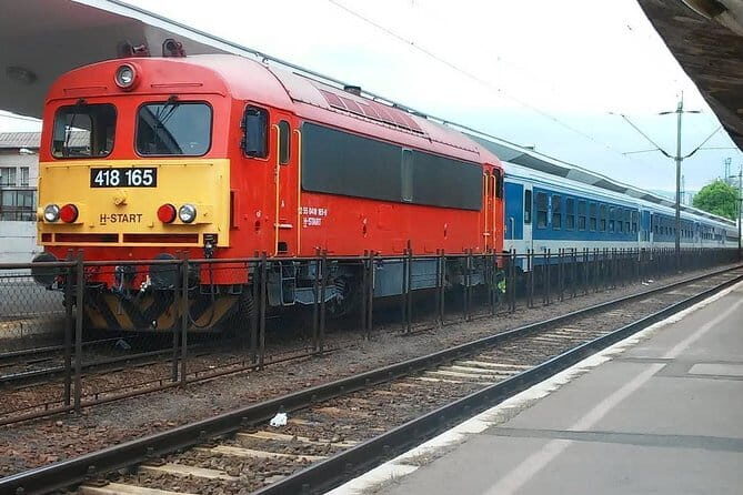 Agra tour by Train - Why the Gatimaan Express Makes Agra Feel Manageable