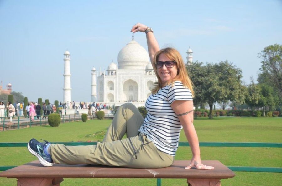 Agra:Taj Mahal Skip-The-Line Guided Tour with Breakfast - Photo Stops That Actually Help You Get Good Shots
