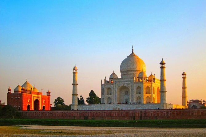 Agra,Taj Mahal with Fatehpur Sikri Day Trip from Delhi includes Guide - The 6–7 AM Start: Delhi Pickup and the Road to Fatehpur Sikri