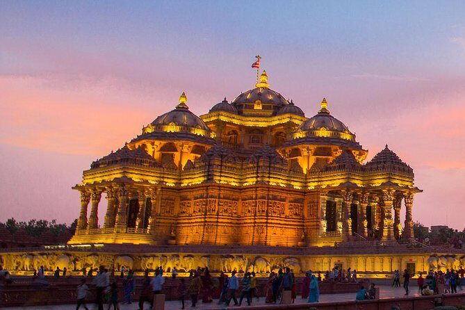 Akshardham Light & Fountain Show with Pick-up & Drop-off - The guided flow: what you’ll actually do for those 3 hours