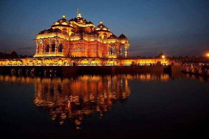 Akshardham Temple Tour Delhi, World's largest Hindu temple visit! - The Circlet and the Ten Pillars: Symbols You’ll Understand Better