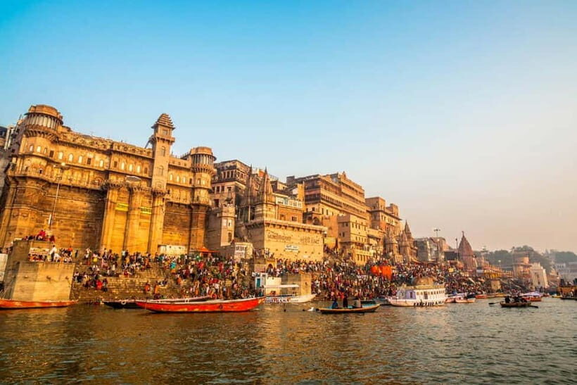 All Inclusive : Private Guided Tour of Varanasi and Sarnath - Banaras Hindu University and the Birla Temple replica: modern Varanasi meets tradition