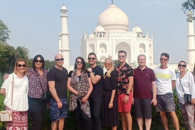 All Inclusive: Same day Taj Mahal Tour From Delhi - The Big Moment: Visiting the Taj Mahal with a Guide