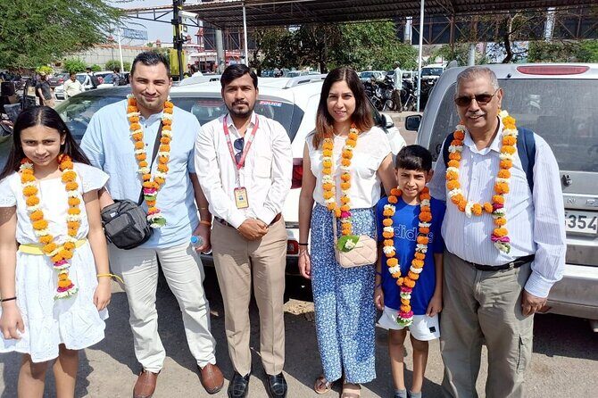 All Inclusive- Taj Mahal and Agra Tour from Delhi Superfast Train - Getting from your hotel to the train at Nizamuddin Station