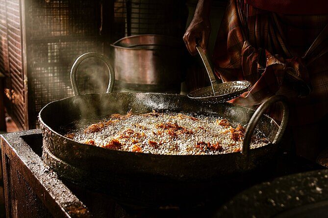 Amritsar Food Walk With Hidden Gems - Katra Ahluwalia: the old-city maze you don’t have to navigate