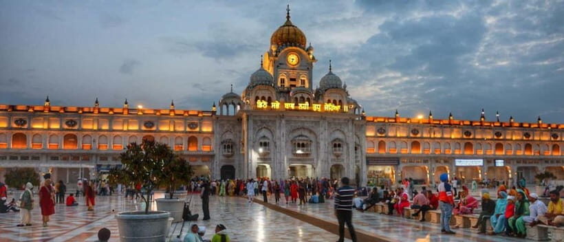 Amritsar: Golden Temple and Jallianwala Bagh Guided Tour - Walking Sri Harimandir Sahib: Why the Golden Temple Feels Different