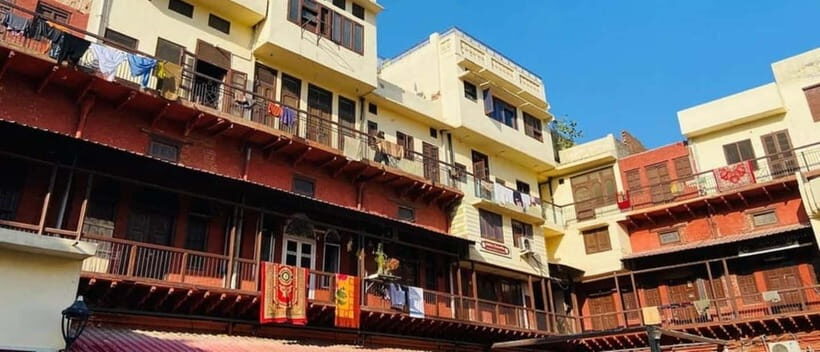 Amritsar Heritage Walk: "Back in Time" - Frescoes, temple architecture, and a lesson in seeing details