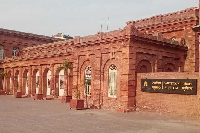 Amritsar Heritage Walking Tour of Old City & Golden Temple Area - Darshani Deori: the gateway where Gurus viewed Harmandir Sahib