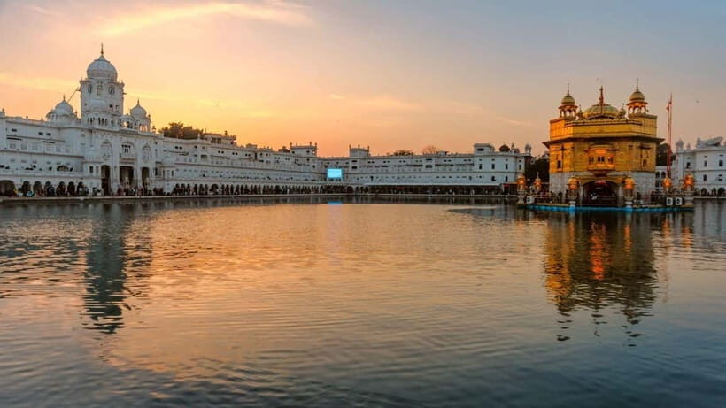 Amritsar: Small Group 3 hour Guided Heritage Walk - Key things you’ll notice on this walk
