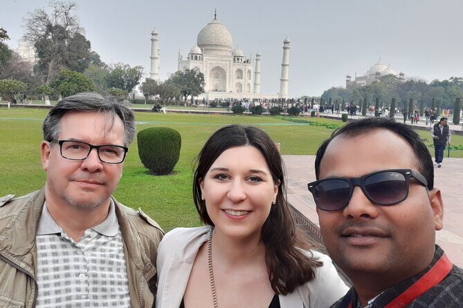 Approved Tour Guide Available In Agra. - Entering the Taj Mahal: what you should expect in the 2-hour slot