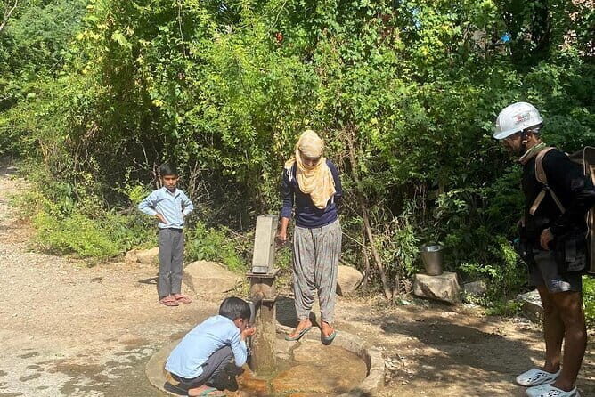 Aravali Exotic Hiking, Yoga with Breakfast - Guided morning yoga: a calm break that actually fits the hike