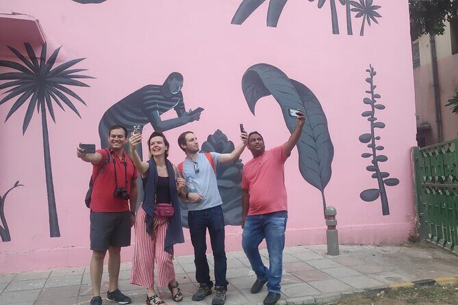 Art Attack: Explore Delhi's Artistic and Cultural Side - Khan Market finish: style, snacks, and everyday Delhi life